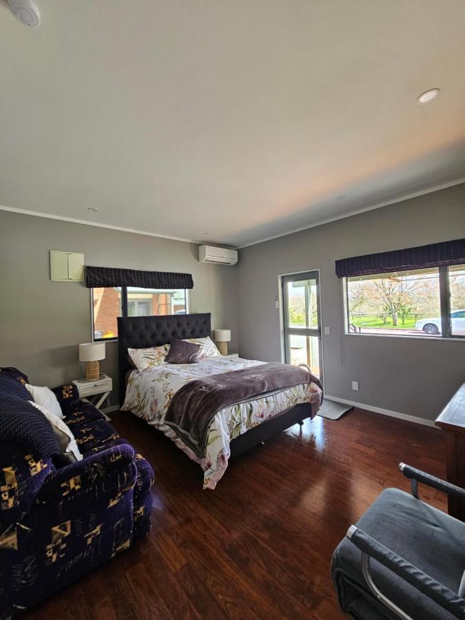 Ridgetop Farmstay Oruanui Bagian luar foto